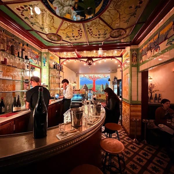 Clown Bar photo 1