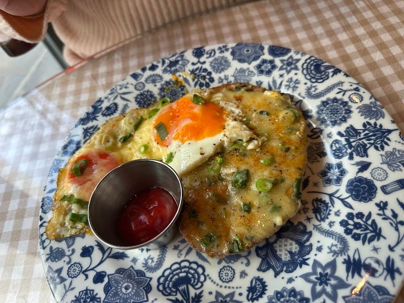 Dishoom photo 3