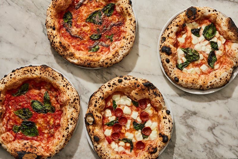 Una Pizza Napoletana photo 1