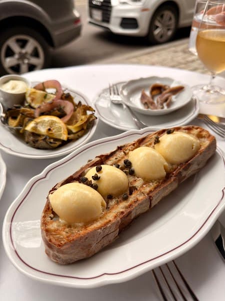 Via Carota photo 2