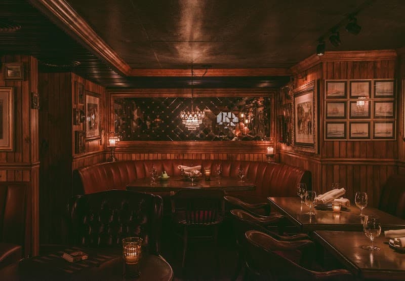4 Charles Prime Rib — West Village