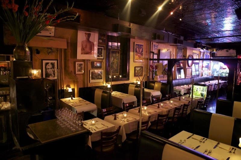 Raoul's — SoHo